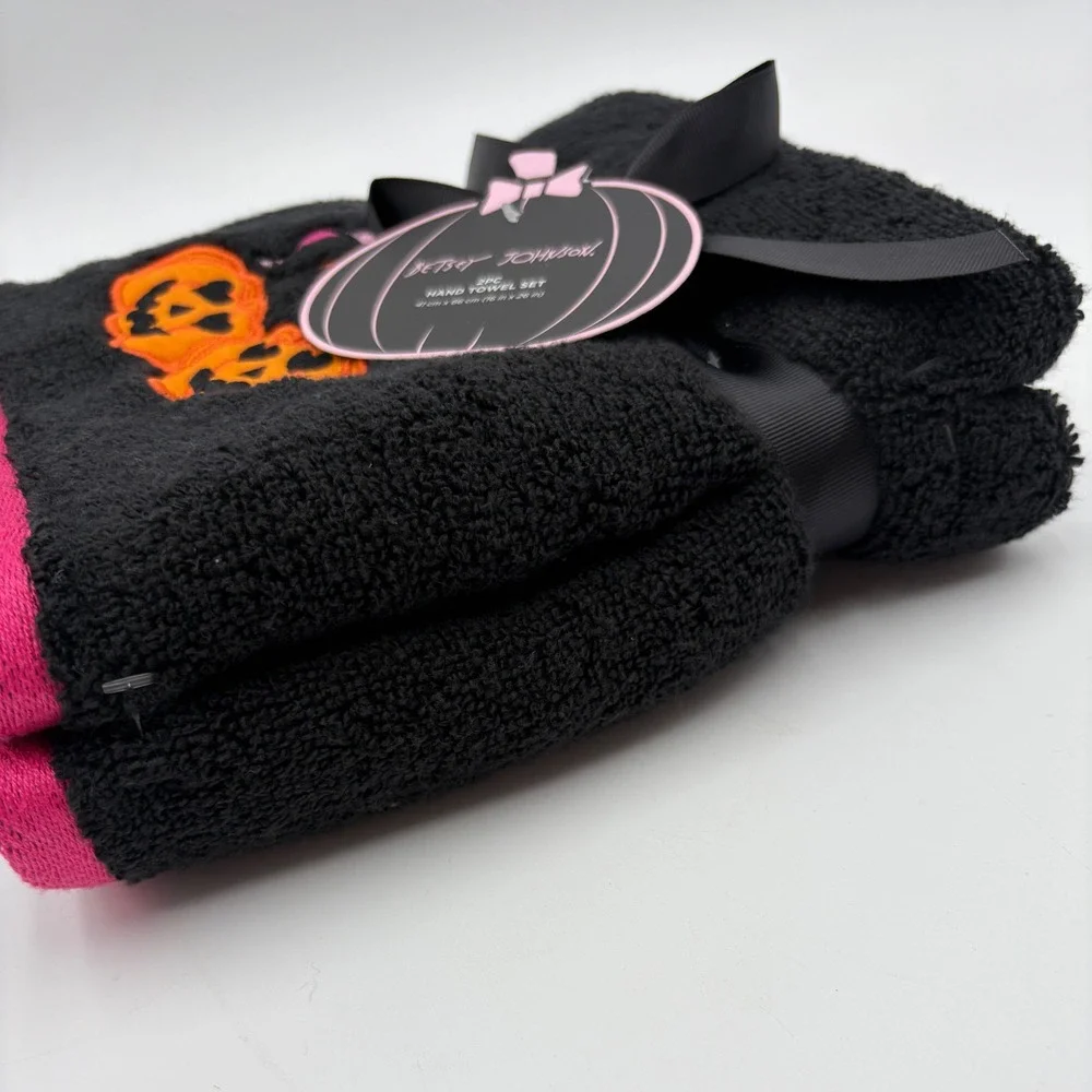 Betsey‎ Johnson Halloween Hand Towel Set Pumpkin Embroidered Black Pink 2PC